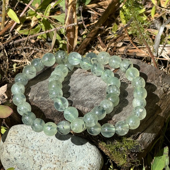 Jewelry - One Prehnite with Epidote Bracelet